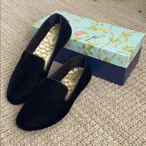 Birdies Stirling in Black Velvet